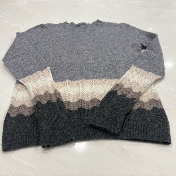 Griffen Women’s Wool, Cashmere Crew Neck Sweater, Size Small - Picture 2 of 7